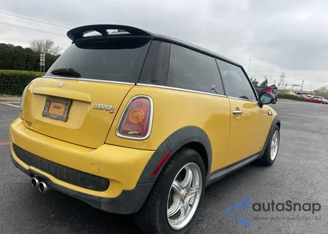 2007 Mini Cooper S z USA, uszkodzony, nr VIN WMWMF73507TL90586